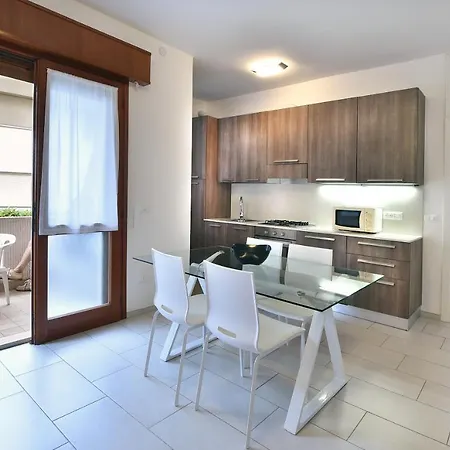 Apartment Rosa Lignano Sabbiadoro
