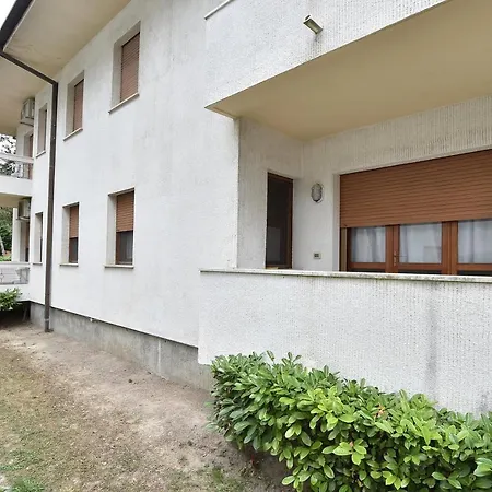 Rosa Apartment